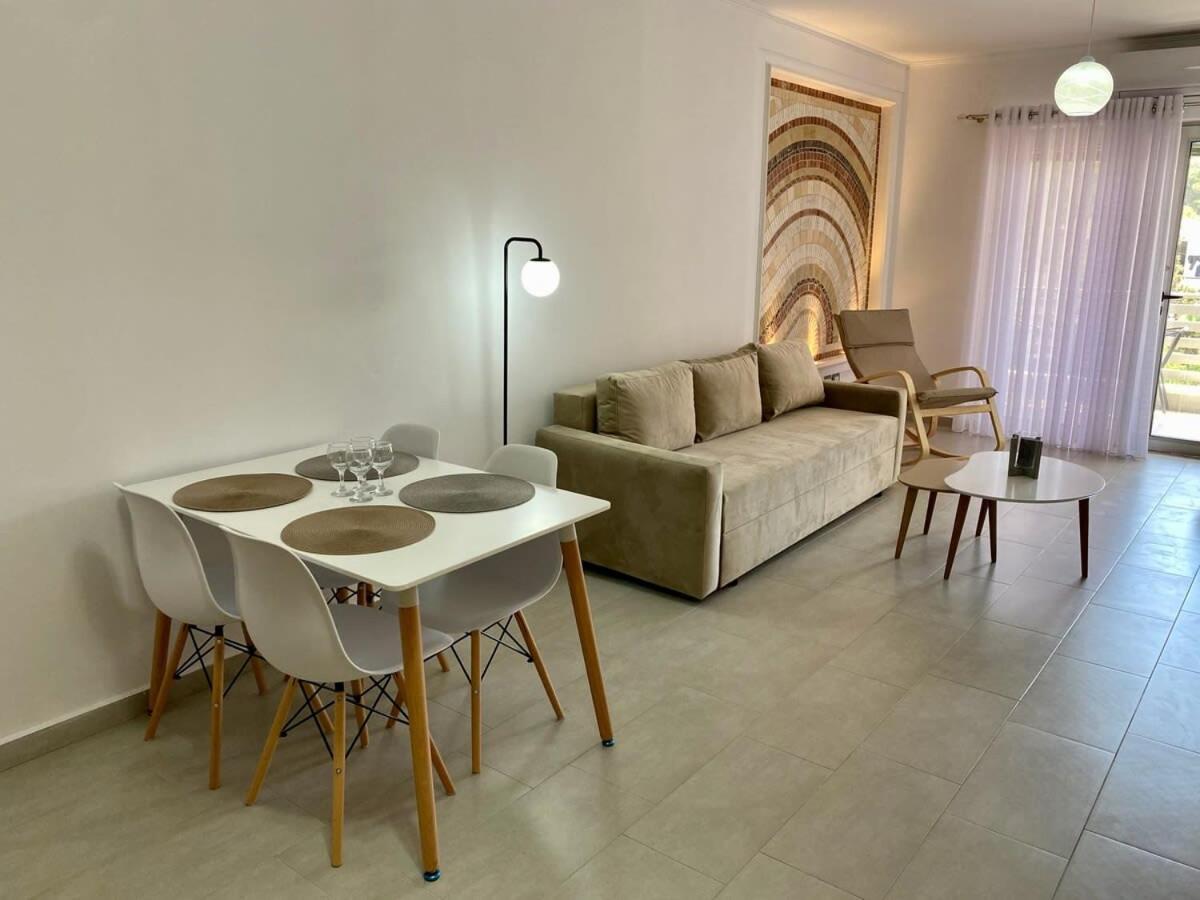 Sunlit 594 Apartment ดูร์เรส ภายนอก รูปภาพ