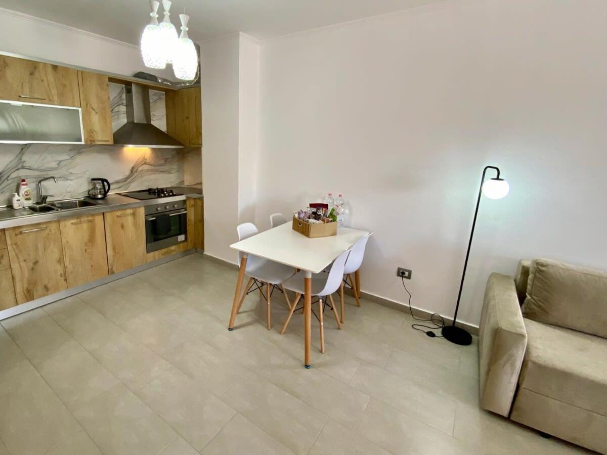 Sunlit 594 Apartment ดูร์เรส ภายนอก รูปภาพ