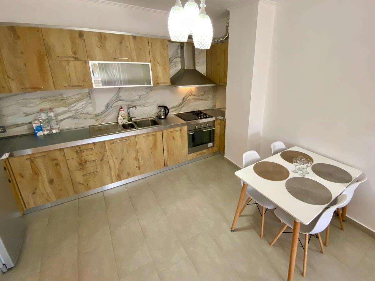 Sunlit 594 Apartment ดูร์เรส ภายนอก รูปภาพ