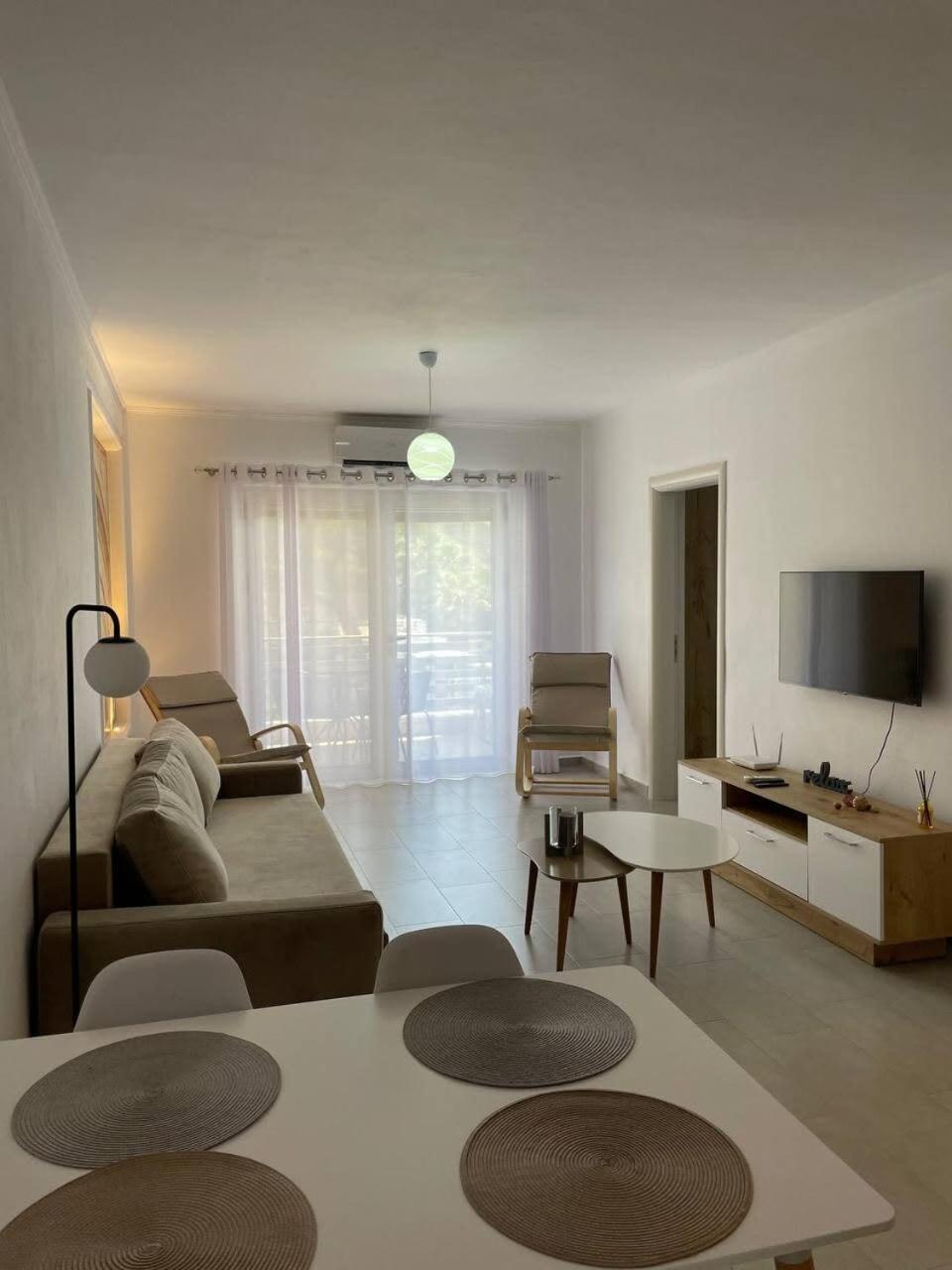 Sunlit 594 Apartment ดูร์เรส ภายนอก รูปภาพ